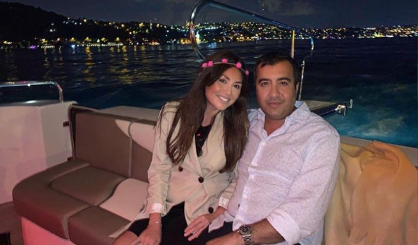 Sabiq azərbaycanlı nazirin oğlu və həyat yoldaşının YAXTA GƏZİNTİSİ - FOTOLAR Sabiq azərbaycanlı nazirin oğlu və həyat yoldaşının YAXTA GƏZİNTİSİ - FOTOLAR