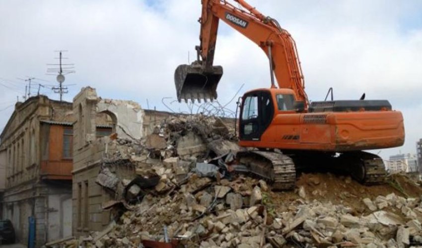 ƏHALİNİN DİQQƏTİNƏ: Bakıda bu ünvanlarda yerləşən binalar söküləcək - SİYAHI ƏHALİNİN DİQQƏTİNƏ: Bakıda bu ünvanlarda yerləşən binalar söküləcək - SİYAHI