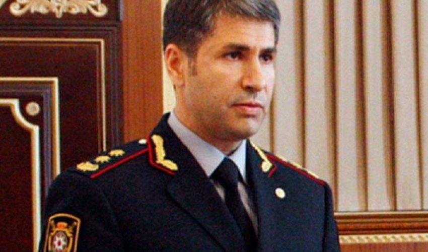 Vilayət Eyvazov onu işdən çıxartdı Vilayət Eyvazov onu işdən çıxartdı