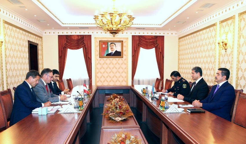 Vilayət Eyvazov Avstriyanın ölkəmizdəki səfirini qəbul edib Vilayət Eyvazov Avstriyanın ölkəmizdəki səfirini qəbul edib