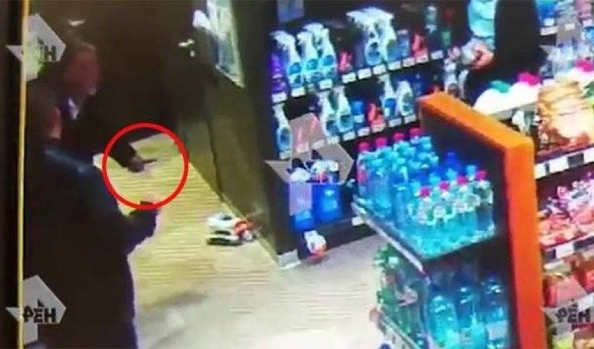 Rusiyada azərbaycanlı ilə polislər arasındakı insidentin görüntüsü - VİDEO