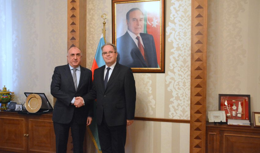 Azerbaijani FM receives newly appointed Latvian ambassador (PHOTO)