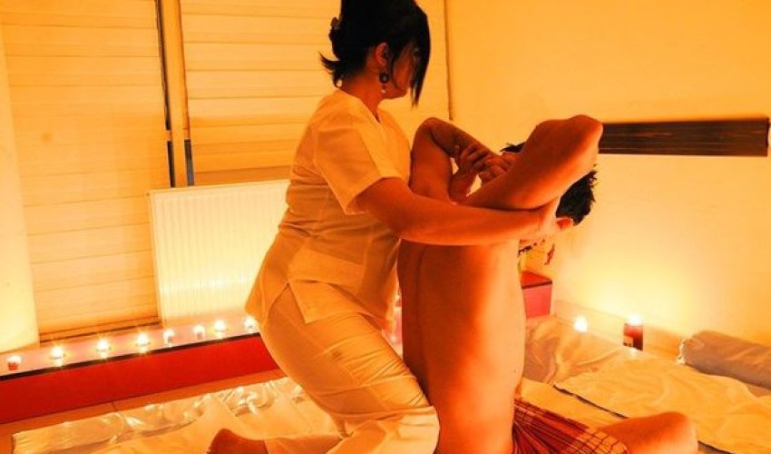Bakıda masaj salonu adı altında əxlaqsızlıq yuvası?: Bakıda masaj salonu adı altında əxlaqsızlıq yuvası?: