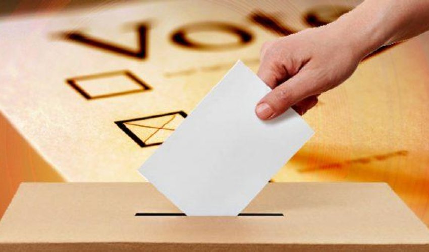 Tunisian electoral authority starts distributing election materials Tunisian electoral authority starts distributing election materials