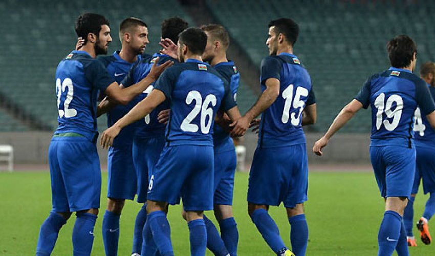 SON DƏQİQƏ: Azərbaycanlı məşhur futbolçunun evindən 60 min manatlıq oğurluq olub SON DƏQİQƏ: Azərbaycanlı məşhur futbolçunun evindən 60 min manatlıq oğurluq olub