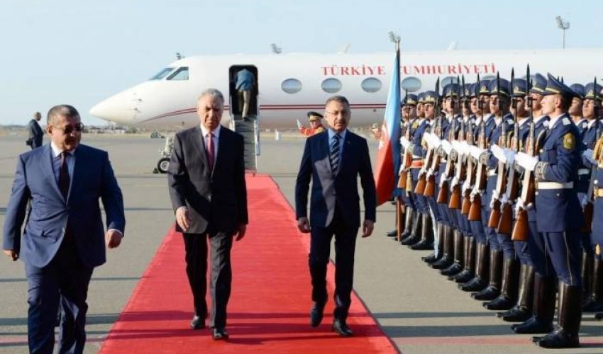 Вице-президент Турции прибыл в Азербайджан Вице-президент Турции прибыл в Азербайджан