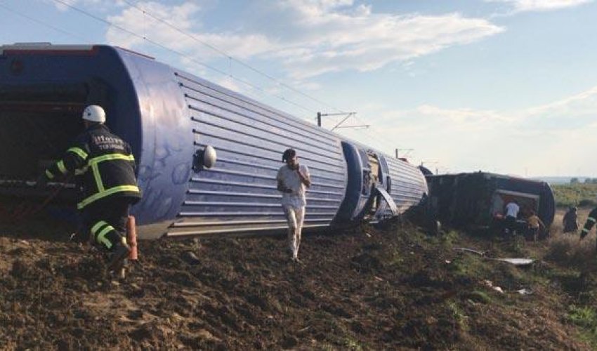 High-speed train derails in Turkey High-speed train derails in Turkey