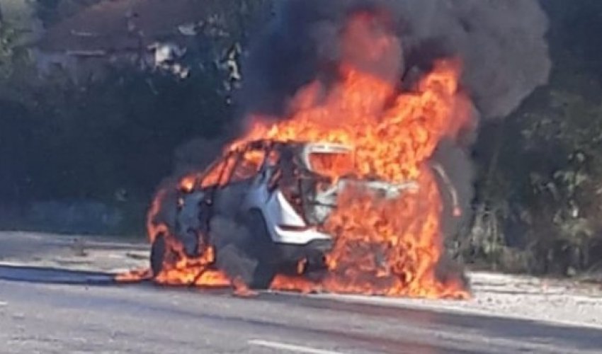 Hərəkətdə olan “Range Rover” belə kül oldu – ANBAAN GÖRÜNTÜ