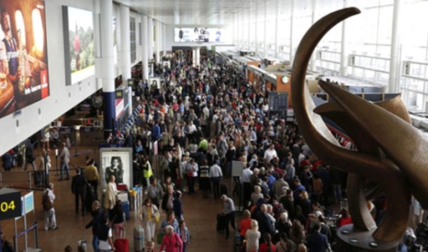 Aeroportlarda narkotiki necə keçirirlər: Narkokartel üzvləri ilə həbsxanada yatan şəxs danışdı Aeroportlarda narkotiki necə keçirirlər: Narkokartel üzvləri ilə həbsxanada yatan şəxs danışdı
