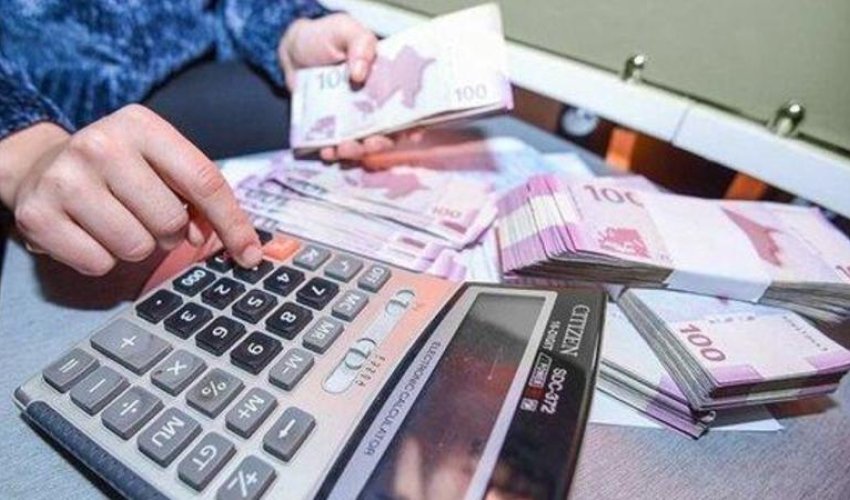 Oktyabrın 3-nə MANATIN MƏZƏNNƏSİ Oktyabrın 3-nə MANATIN MƏZƏNNƏSİ