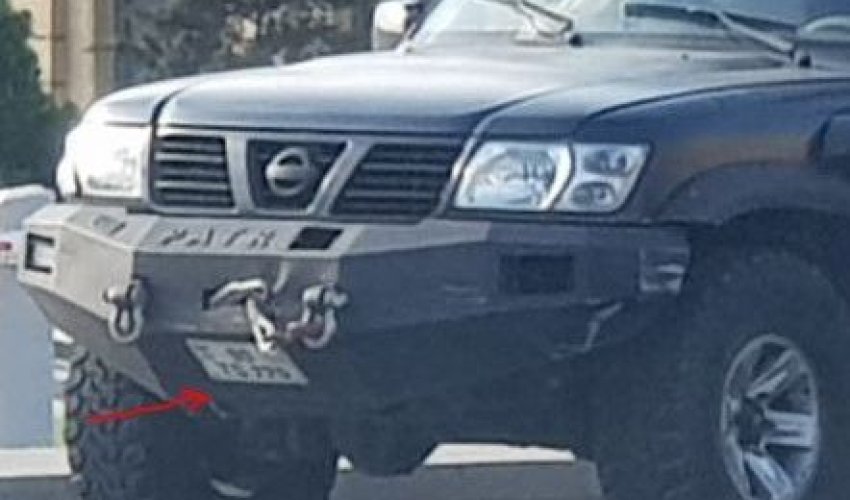 Bakıda zirehli avtomobil sürən “avtoş” peyda olub - FOTO