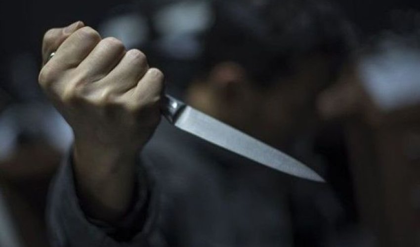 Bakıda daha bir dəhşətli qətl: Ər arvadını 18 bıçaq zərbəsi ilə öldürdü Bakıda daha bir dəhşətli qətl: Ər arvadını 18 bıçaq zərbəsi ilə öldürdü