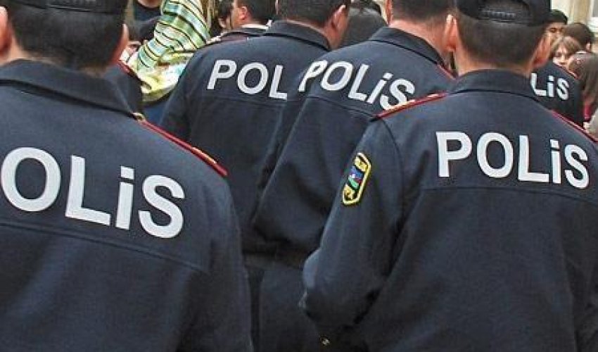 Bakının mərkəzinə çoxlu sayda polis cəlb olunub - FOTO Bakının mərkəzinə çoxlu sayda polis cəlb olunub - FOTO