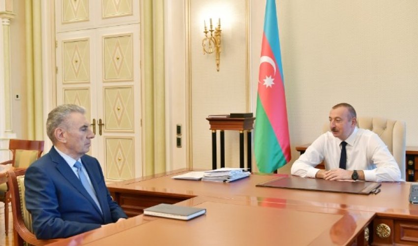 Prezident Əli Həsənova:  “Siz pensiya yaşına çatmısınız” - VİDEO(YENİLƏNİB)