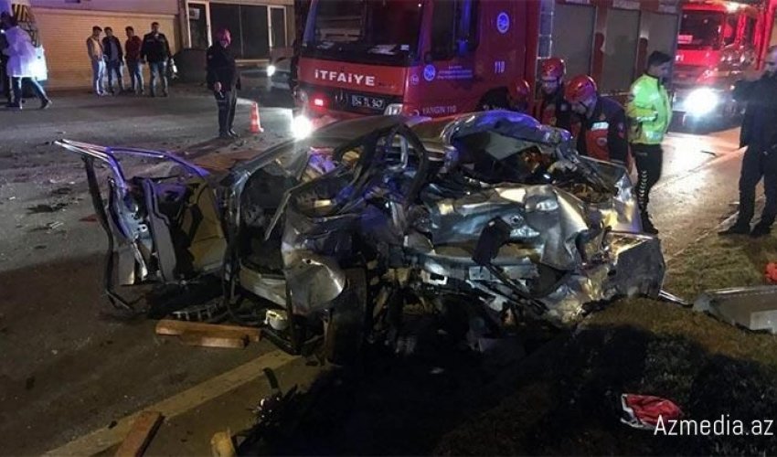 DƏHŞƏTLİ QƏZA: Ana, ata və 7 aylıq körpə can verdi - FOTOLAR