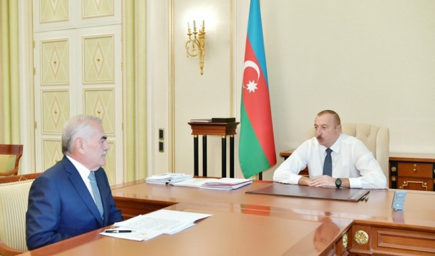 Президент принял Васифа Талыбова