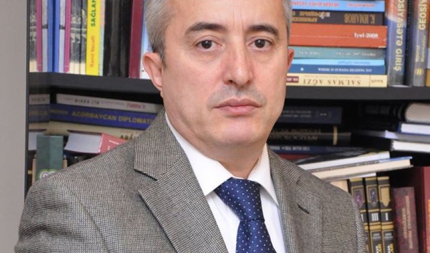 Заслуженный журналист назначен главой пресс-службы Кабмина Азербайджана Заслуженный журналист назначен главой пресс-службы Кабмина Азербайджана