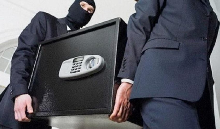 Bakıda şadlıq evindən xeyli miqdarda pul oğurlandı - FOTO