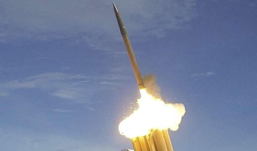 Израильская армия засекла пуск ракеты из сектора Газа Израильская армия засекла пуск ракеты из сектора Газа