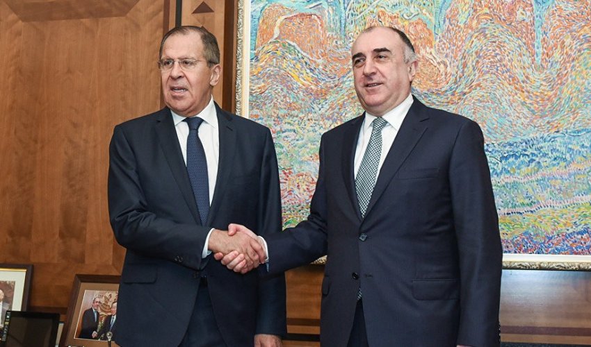 Главы МИД Азербайджана и России проводят встречу в Баку Главы МИД Азербайджана и России проводят встречу в Баку