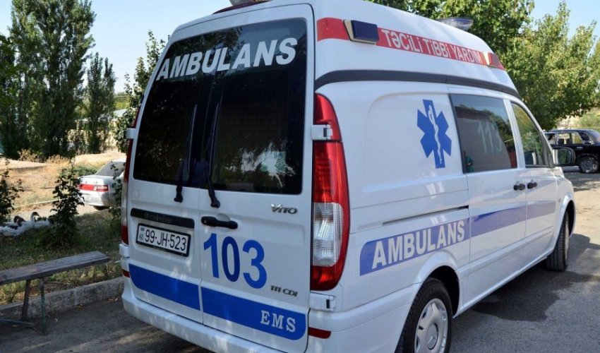  Bakıda inanılmaz hadisə - Xəstəyə köməyə tələsən təcili yardım maşını cərimələndi