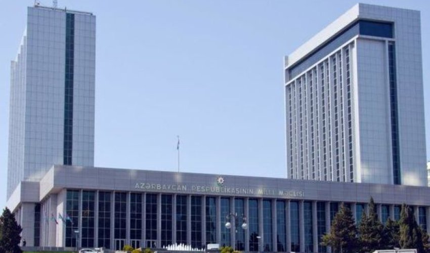 Azərbaycanın parlament binası necə tikilib? - VİDEO