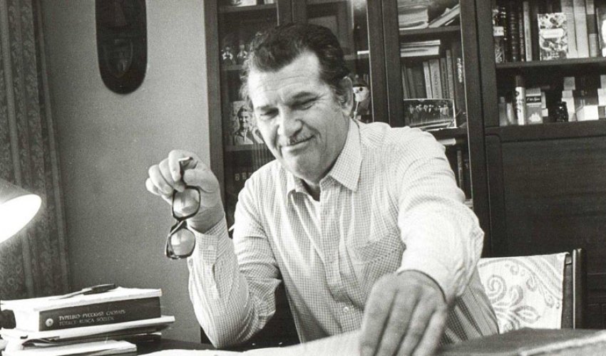 Ziya Bünyadovun oğlu dünyasını dəyişdi Ziya Bünyadovun oğlu dünyasını dəyişdi