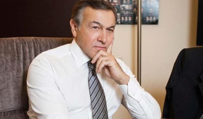 Ağalarov 183 milyonluq hərracı udub