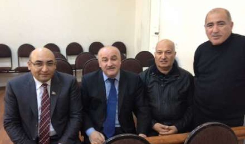 Müxalifət partiyaları seçki bloku yaradacaq? Müxalifət partiyaları seçki bloku yaradacaq?