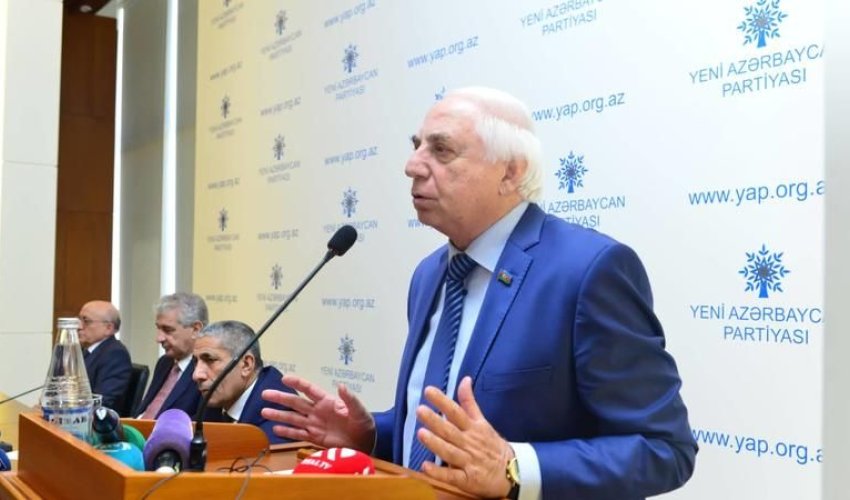 Hadi Rəcəbli: “İndiyə qədər necə xidmət etmişəmsə, bundan sonra da elə olacaq” Hadi Rəcəbli: “İndiyə qədər necə xidmət etmişəmsə, bundan sonra da elə olacaq”