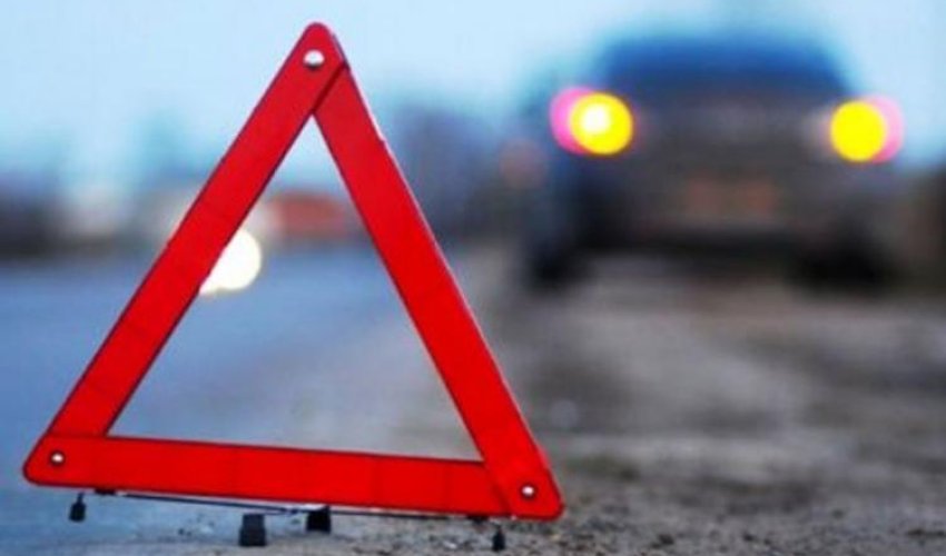İranda avtobus aşıb, 10 nəfər ölüb
