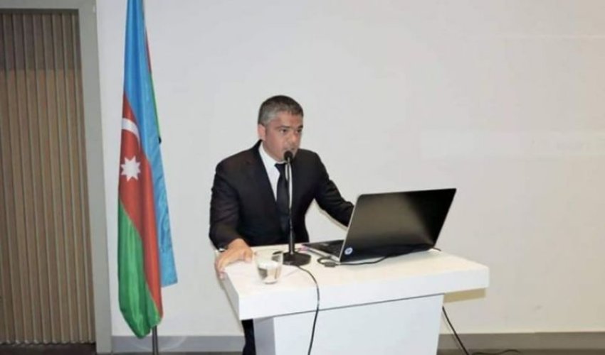 Sabiq nazirin deputatlığa namizəd oğlu 100 manatdan pul paylayıb