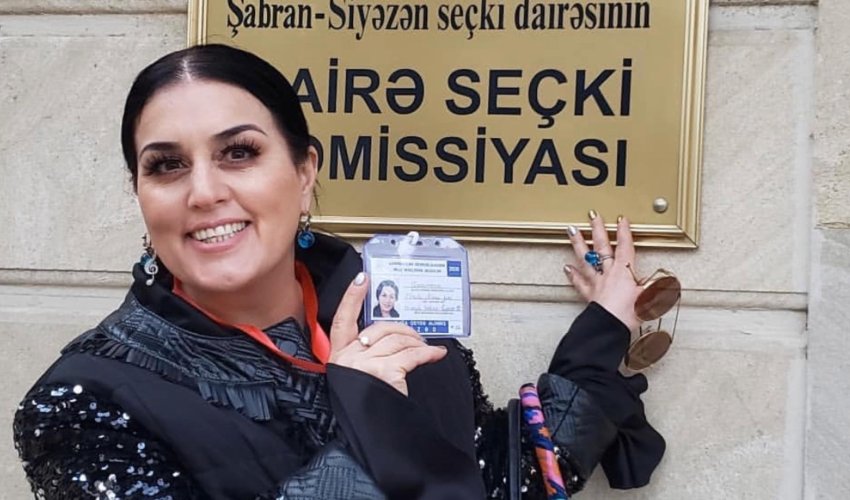 Elza Seyidcahan deputatlığa namizəd oldu - FOTO