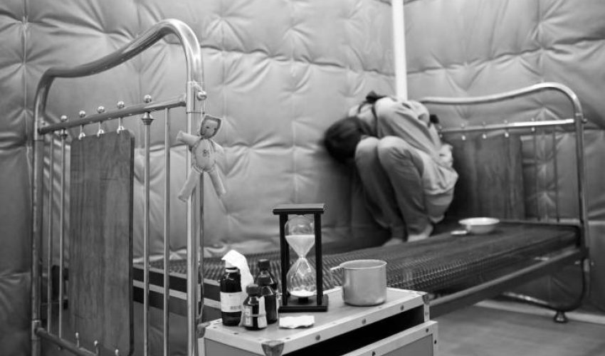 Maştağa xəstəxanasından biabırçı görüntü: Ruhi-əsəb xəstələri belə ələ salındı - VİDEO