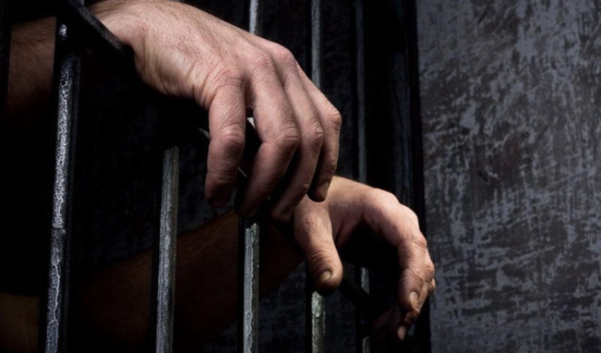 Bakının üç rayonunda əməliyyat: Həbs olunanlar var Bakının üç rayonunda əməliyyat: Həbs olunanlar var