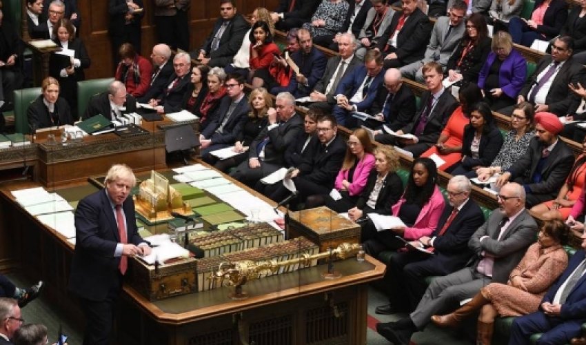 Британский парламент утвердил законопроект о Brexit Британский парламент утвердил законопроект о Brexit