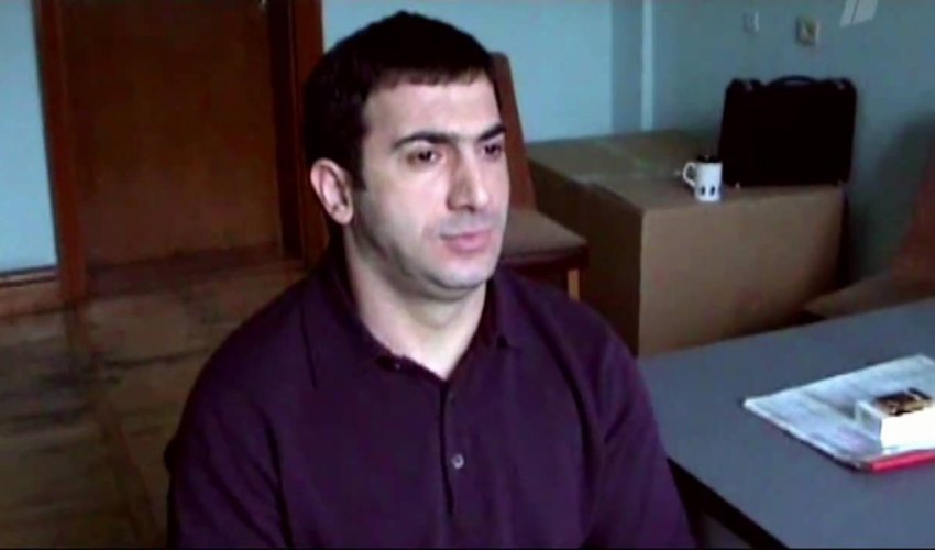 Rövşən Lənkəranskinin heç yerdə olmayan görüntüsü yayılıb Rövşən Lənkəranskinin heç yerdə olmayan görüntüsü yayılıb