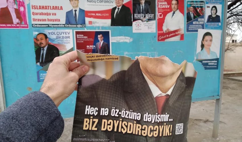 Namizədlərin plakatları qəsdən cırılır -  İDDİA  FOTO