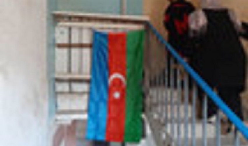 Gəncədə şəhidimizin vida mərasimi keçirilir - YENİLƏNİR - FOTO Gəncədə şəhidimizin vida mərasimi keçirilir - YENİLƏNİR - FOTO