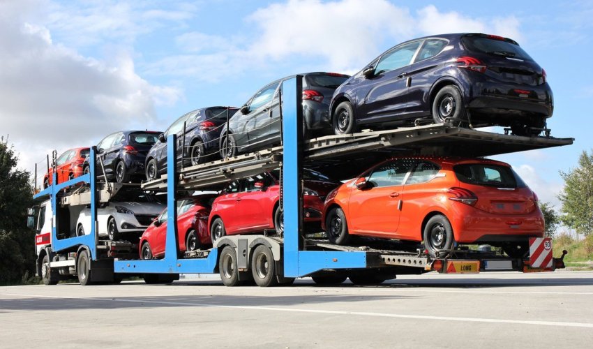 Азербайджан ищет рынки сбыта своих автомобилей Азербайджан ищет рынки сбыта своих автомобилей