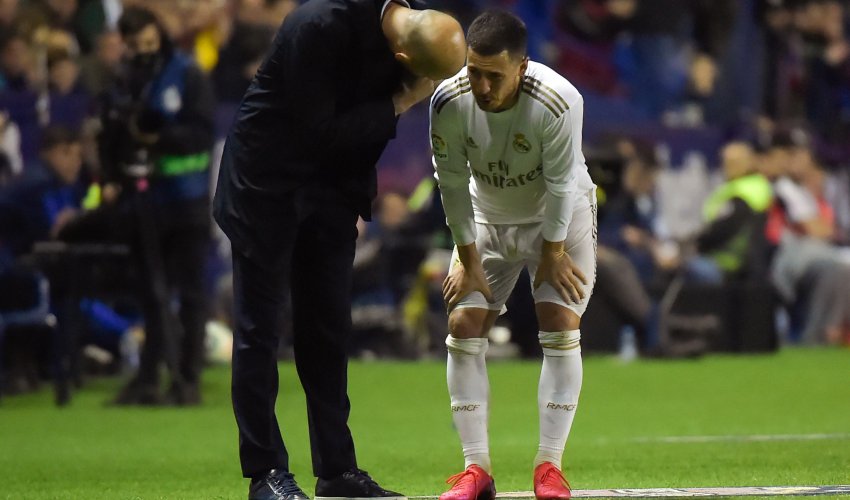 Eden Azar AVRO-2020-dən kənarda qala bilər