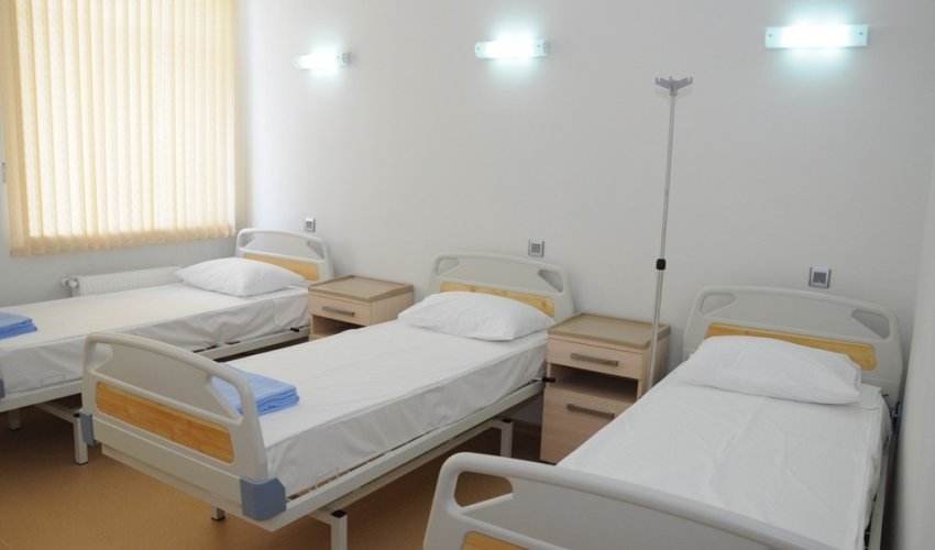 В Грузии 4-х граждан Азербайджана доставили в больницу с подозрением на коронавирус В Грузии 4-х граждан Азербайджана доставили в больницу с подозрением на коронавирус