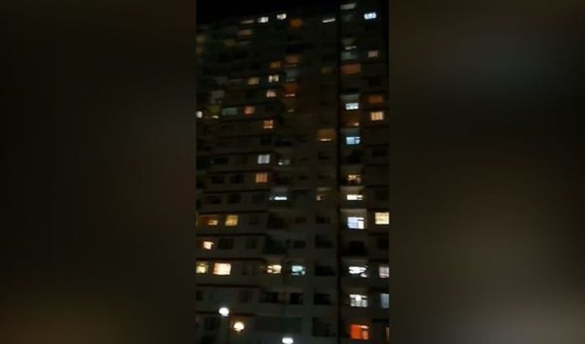 Azərbaycanda həkimləri belə alqışladılar - VİDEO Azərbaycanda həkimləri belə alqışladılar - VİDEO