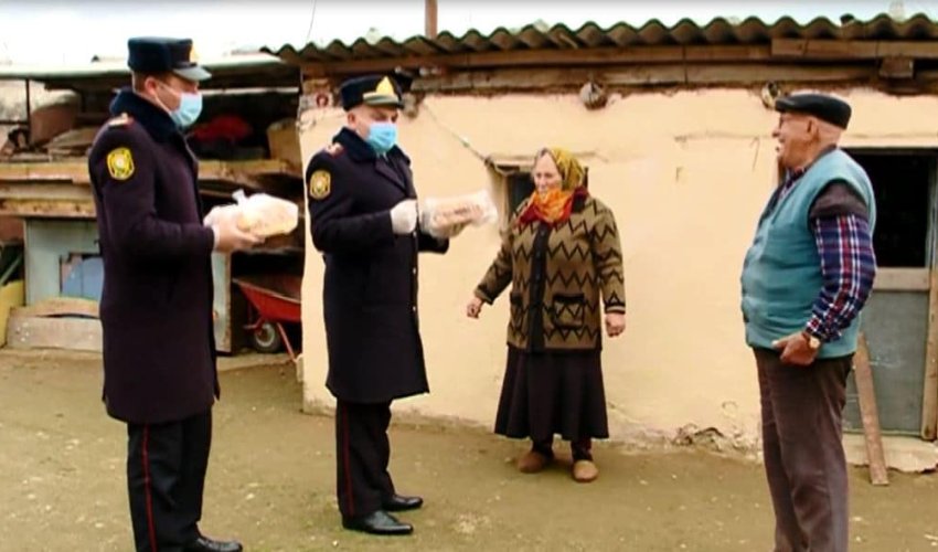 Karantin müddətində sakinlərə yardım ediləcək - FOTOLAR Karantin müddətində sakinlərə yardım ediləcək - FOTOLAR