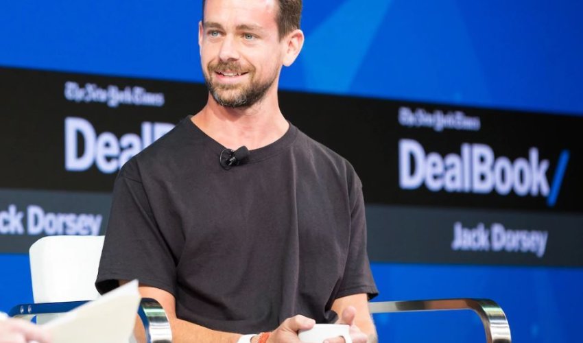 Создатель Twitter пожертвовал миллиард на борьбу с коронавирусом