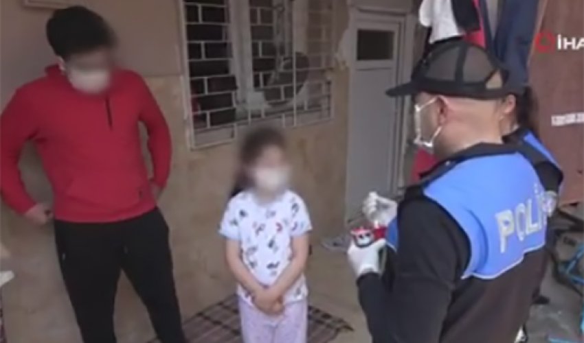 Həbsxanadan yazılan qeyri-adi məktub polisləri hərəkətə keçirdi - VİDEO Həbsxanadan yazılan qeyri-adi məktub polisləri hərəkətə keçirdi - VİDEO