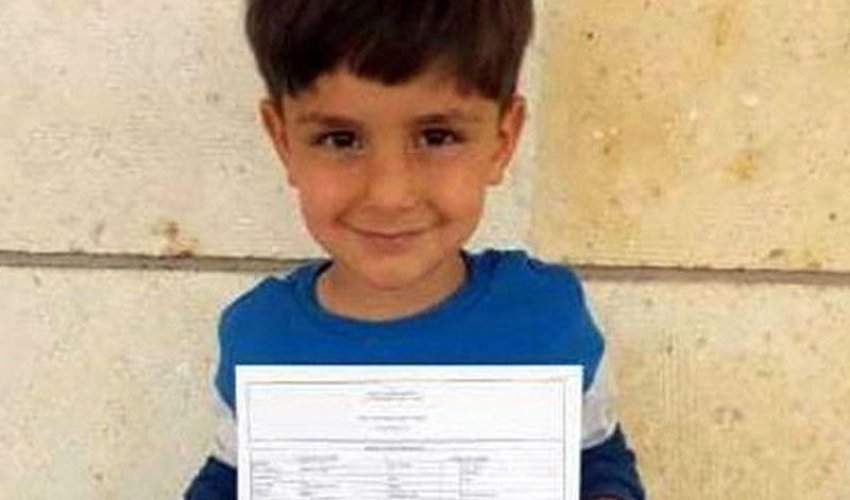 Dörd yaşlı uşaq karantin qaydalarını pozduğu üçün cərimələndi - FOTO