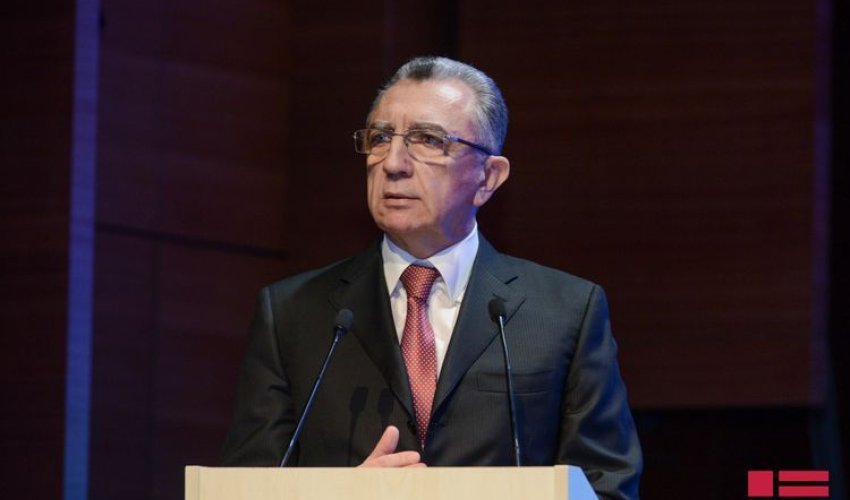Eldar Əzizov: Eldar Əzizov: