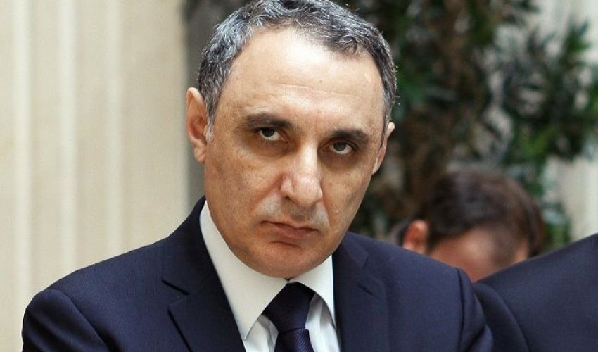 Baş Prokurorluqda  dəyişiklik: müavinlər işdən çıxarıldı