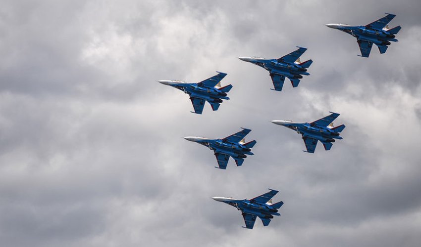 В Ливии заметили летящие из Сирии российские истребители В Ливии заметили летящие из Сирии российские истребители